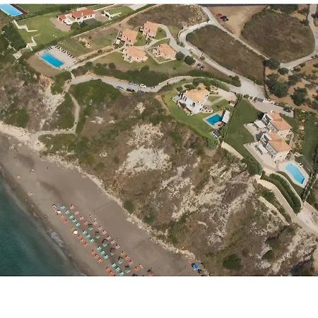 Marina, Beach Front * 斯沃伦塔